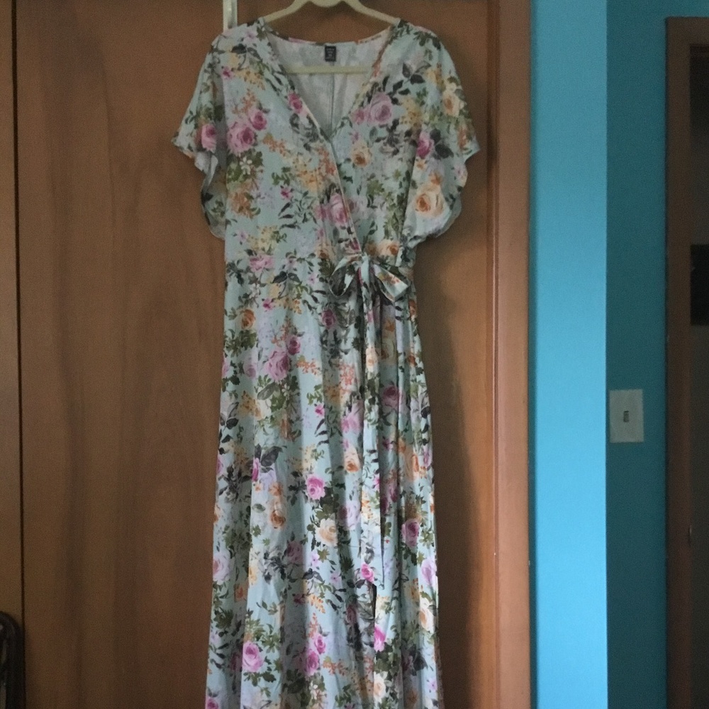 Shein Curve Maxi dress